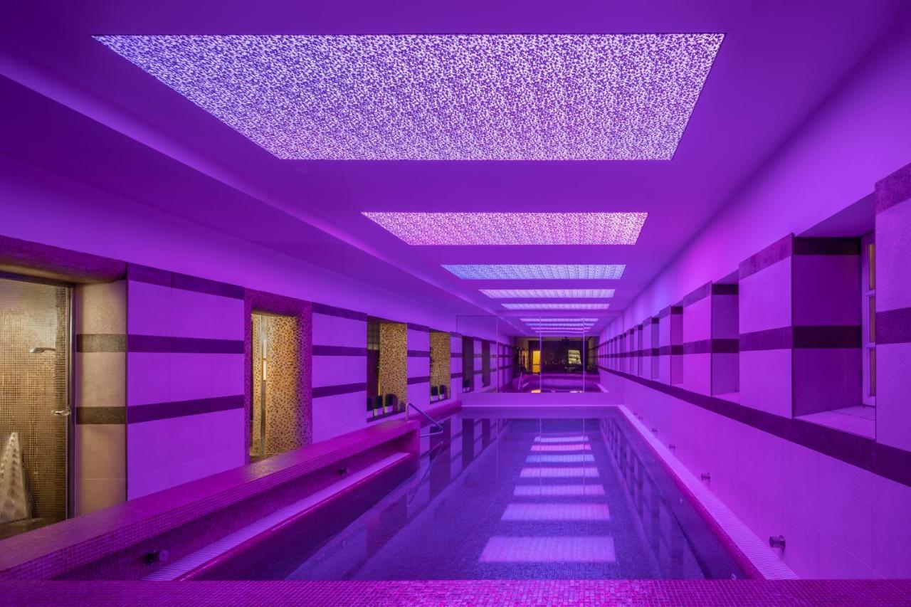 Hotel Kristály Imperial Tata Exteriér fotografie